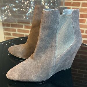 Brown Suede Ankle Boots 9M